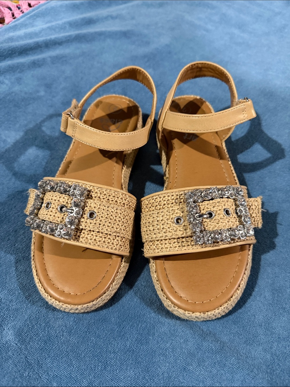 art class Tan Raffia-Style Girls' Sandals with Crystal Buckle